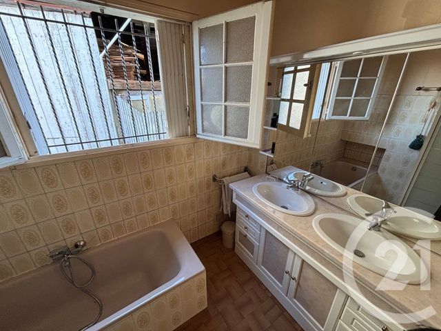 Maison &agrave; vendre - 6 pi&egrave;ces - 169,78 m2 - Colombiers - 86 - POITOU-CHARENTES