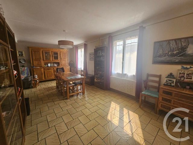 Maison à vendre - 5 pièces - 133 m2 - Chatellerault - 86 - POITOU-CHARENTES