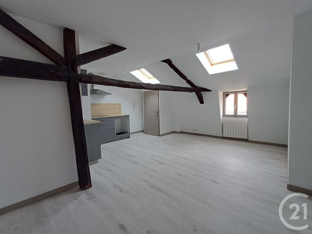 Appartement T2 à louer - 2 pièces - 48 m2 - Chatellerault - 86 - POITOU-CHARENTES