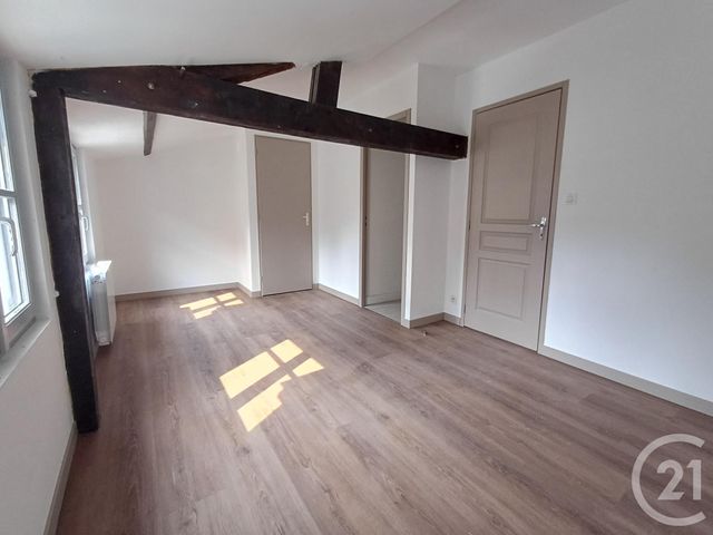 Appartement T2 à louer - 2 pièces - 48 m2 - Chatellerault - 86 - POITOU-CHARENTES