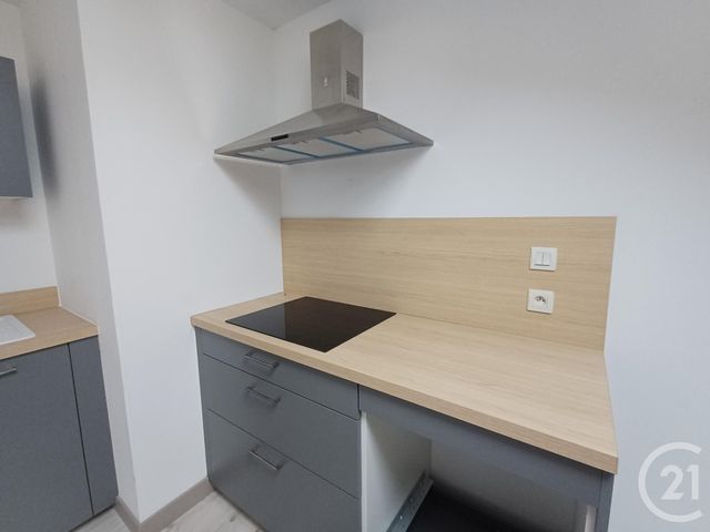 Appartement T2 à louer - 2 pièces - 48 m2 - Chatellerault - 86 - POITOU-CHARENTES