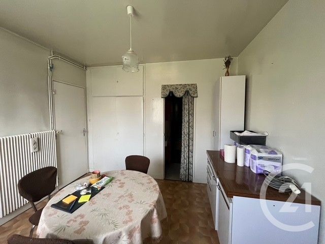 Maison &agrave; vendre - 5 pi&egrave;ces - 102,24 m2 - Chatellerault - 86 - POITOU-CHARENTES
