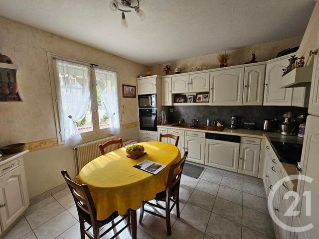 Maison &agrave; vendre - 4 pi&egrave;ces - 106 m2 - Chatellerault - 86 - POITOU-CHARENTES