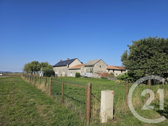 Maison à vendre - 6 pièces - 140 m2 - St Gervais Les Trois Clochers - 86 - POITOU-CHARENTES