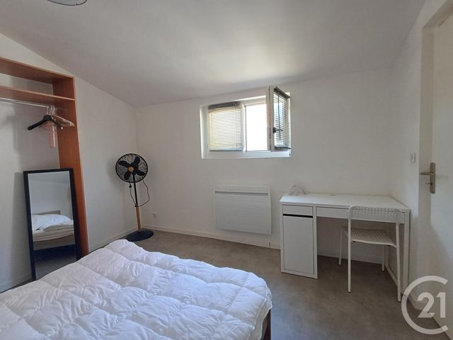 Appartement T2 à louer - 2 pièces - 31,28 m2 - Chatellerault - 86 - POITOU-CHARENTES