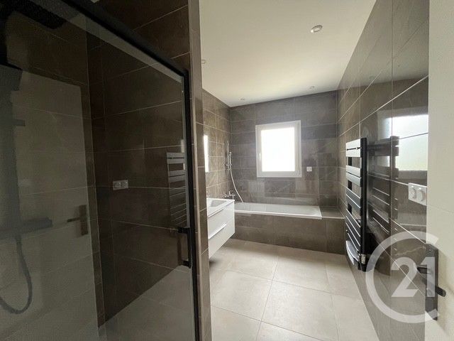 Maison à vendre - 5 pièces - 128,25 m2 - Chatellerault - 86 - POITOU-CHARENTES