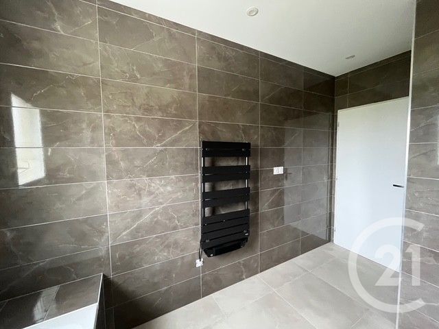 Maison à vendre - 5 pièces - 128,25 m2 - Chatellerault - 86 - POITOU-CHARENTES