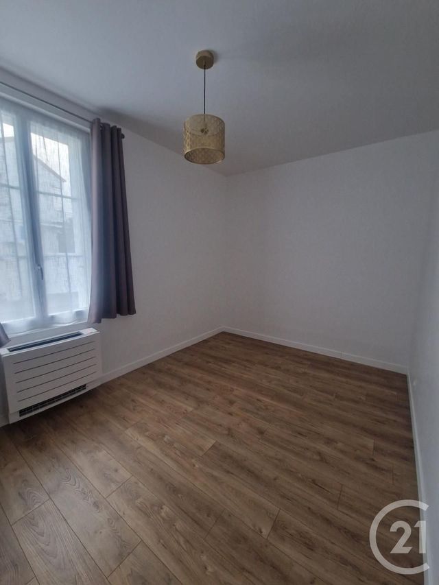 Maison &agrave; vendre - 5 pi&egrave;ces - 114 m2 - Chatellerault - 86 - POITOU-CHARENTES