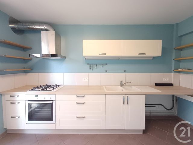 Maison &agrave; louer - 4 pi&egrave;ces - 109,66 m2 - Chatellerault - 86 - POITOU-CHARENTES