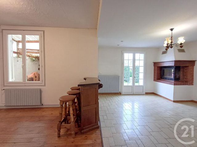 Maison &agrave; louer - 3 pi&egrave;ces - 69,84 m2 - Chatellerault - 86 - POITOU-CHARENTES