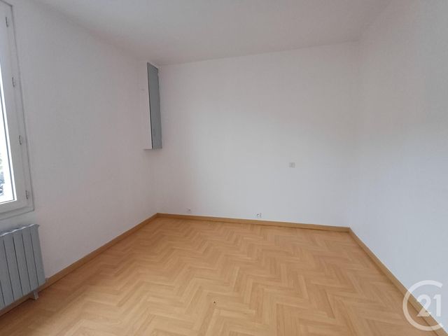 Maison &agrave; louer - 3 pi&egrave;ces - 69,84 m2 - Chatellerault - 86 - POITOU-CHARENTES