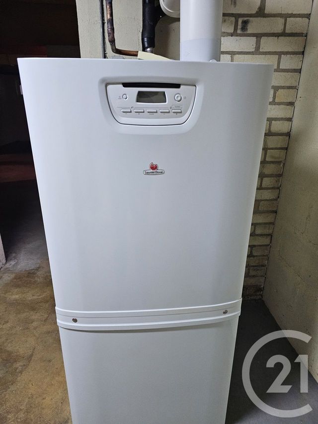 Maison &agrave; vendre - 9 pi&egrave;ces - 220,84 m2 - Chatellerault - 86 - POITOU-CHARENTES