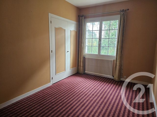 Maison &agrave; vendre - 9 pi&egrave;ces - 220,84 m2 - Chatellerault - 86 - POITOU-CHARENTES