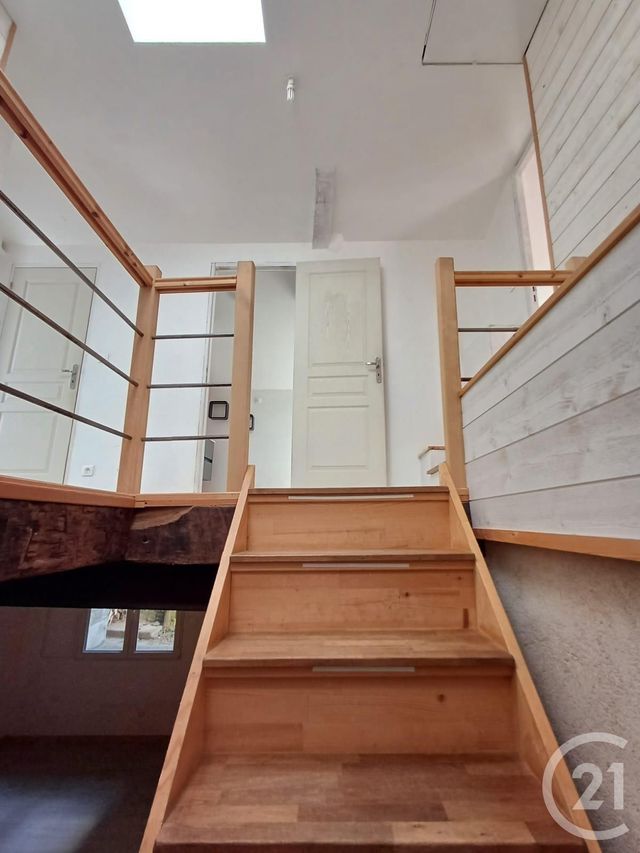 Maison à louer - 3 pièces - 83 m2 - St Julien L Ars - 86 - POITOU-CHARENTES