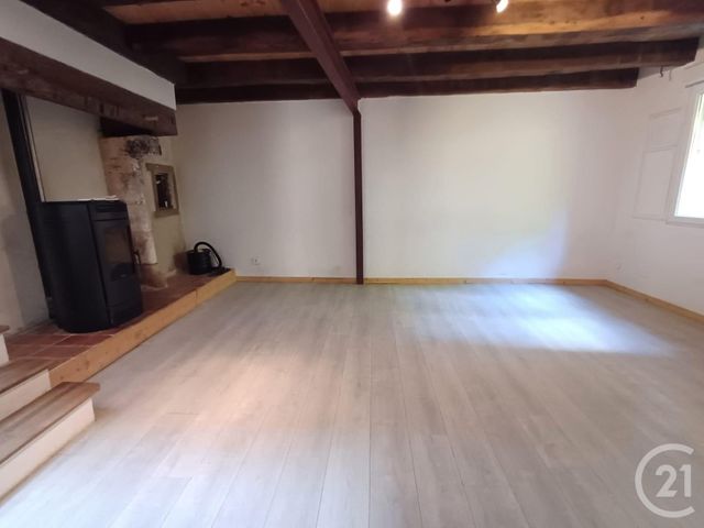 Maison à louer - 3 pièces - 83 m2 - St Julien L Ars - 86 - POITOU-CHARENTES