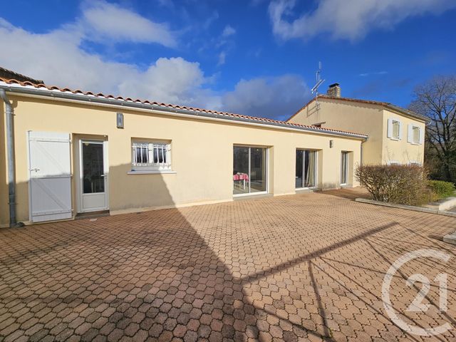 Maison &agrave; vendre - 8 pi&egrave;ces - 250 m2 - Senille St Sauveur - 86 - POITOU-CHARENTES