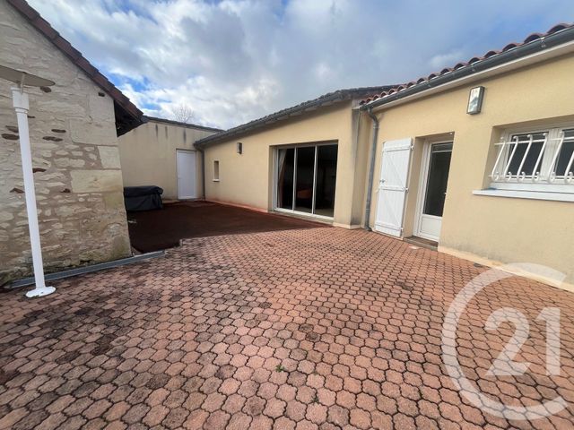 Maison &agrave; vendre - 8 pi&egrave;ces - 250 m2 - Senille St Sauveur - 86 - POITOU-CHARENTES
