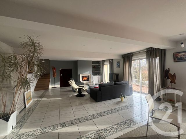 Maison &agrave; vendre - 8 pi&egrave;ces - 250 m2 - Senille St Sauveur - 86 - POITOU-CHARENTES