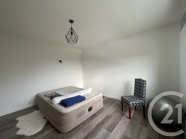 Maison &agrave; vendre - 8 pi&egrave;ces - 250 m2 - Senille St Sauveur - 86 - POITOU-CHARENTES