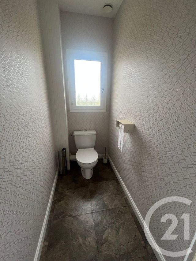 Maison &agrave; vendre - 8 pi&egrave;ces - 250 m2 - Senille St Sauveur - 86 - POITOU-CHARENTES