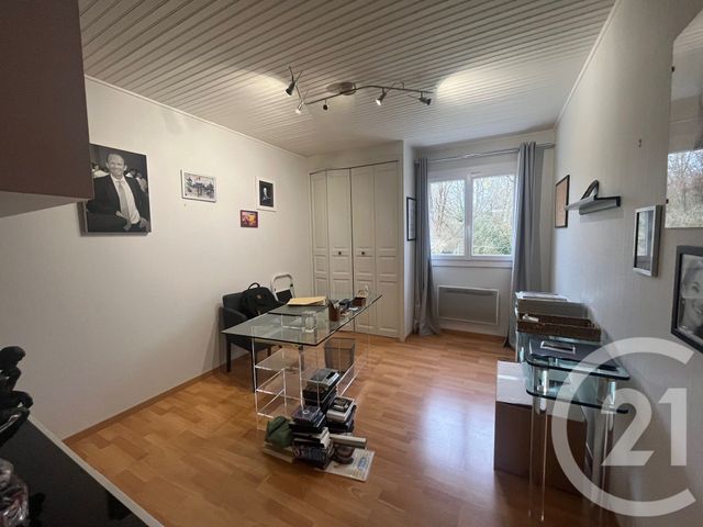 Maison &agrave; vendre - 8 pi&egrave;ces - 250 m2 - Senille St Sauveur - 86 - POITOU-CHARENTES