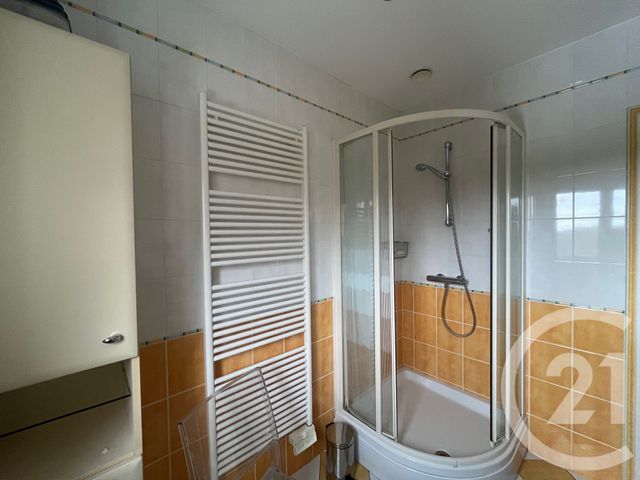 Maison &agrave; vendre - 8 pi&egrave;ces - 250 m2 - Senille St Sauveur - 86 - POITOU-CHARENTES