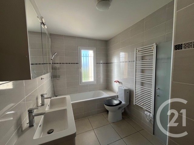 Maison &agrave; vendre - 6 pi&egrave;ces - 120 m2 - Chatellerault - 86 - POITOU-CHARENTES