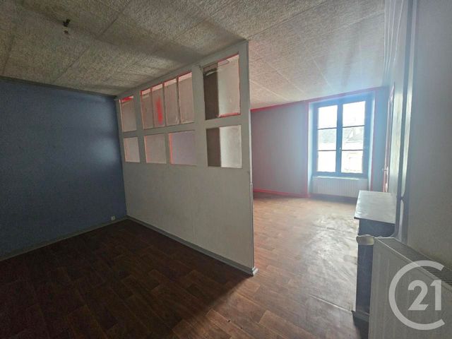 Maison &agrave; vendre - 7 pi&egrave;ces - 212,18 m2 - Scorbe Clairvaux - 86 - POITOU-CHARENTES