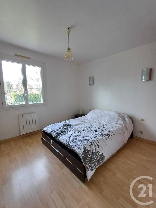 Maison &agrave; louer - 4 pi&egrave;ces - 73,50 m2 - Chatellerault - 86 - POITOU-CHARENTES