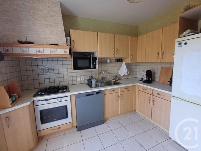 Maison &agrave; louer - 4 pi&egrave;ces - 73,50 m2 - Chatellerault - 86 - POITOU-CHARENTES