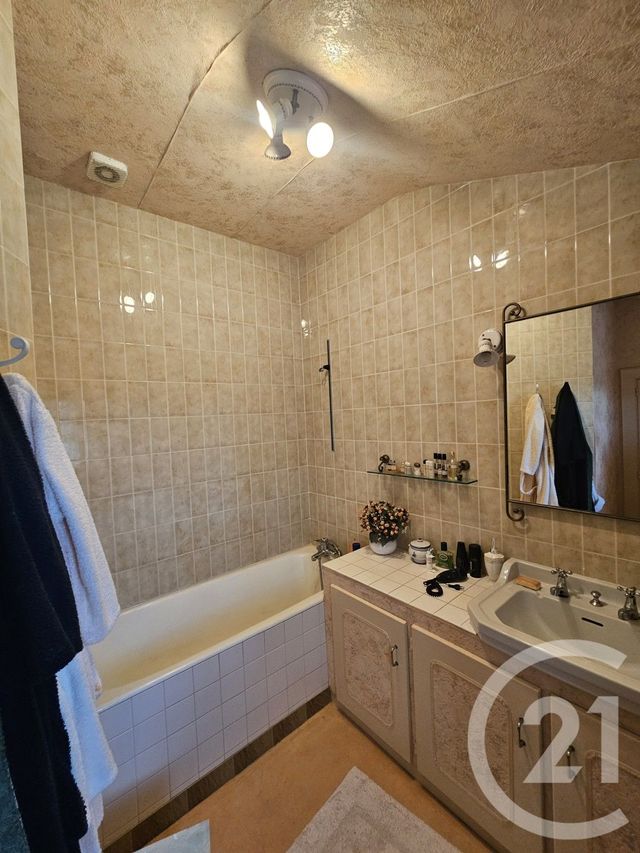 Maison &agrave; vendre - 9 pi&egrave;ces - 251 m2 - Beaumont St Cyr - 86 - POITOU-CHARENTES