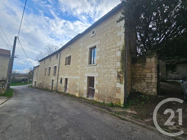 Maison &agrave; vendre - 9 pi&egrave;ces - 251 m2 - Beaumont St Cyr - 86 - POITOU-CHARENTES
