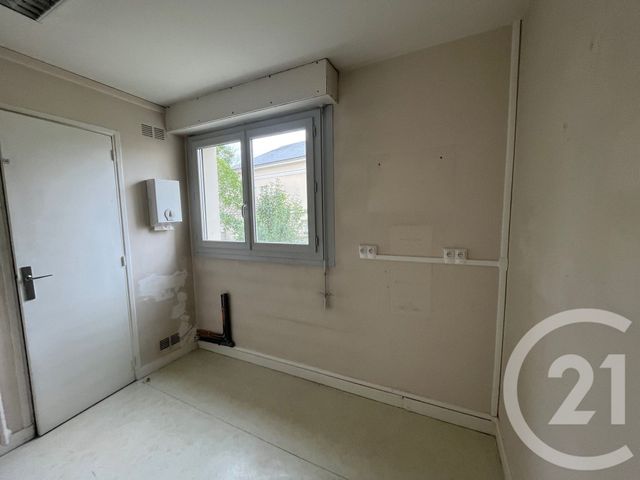 Appartement F4 &agrave; vendre - 4 pi&egrave;ces - 95,52 m2 - Chatellerault - 86 - POITOU-CHARENTES