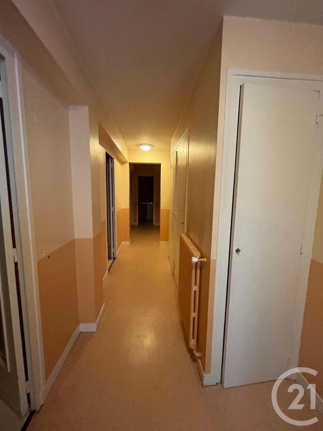 Appartement F4 &agrave; vendre - 4 pi&egrave;ces - 95,52 m2 - Chatellerault - 86 - POITOU-CHARENTES