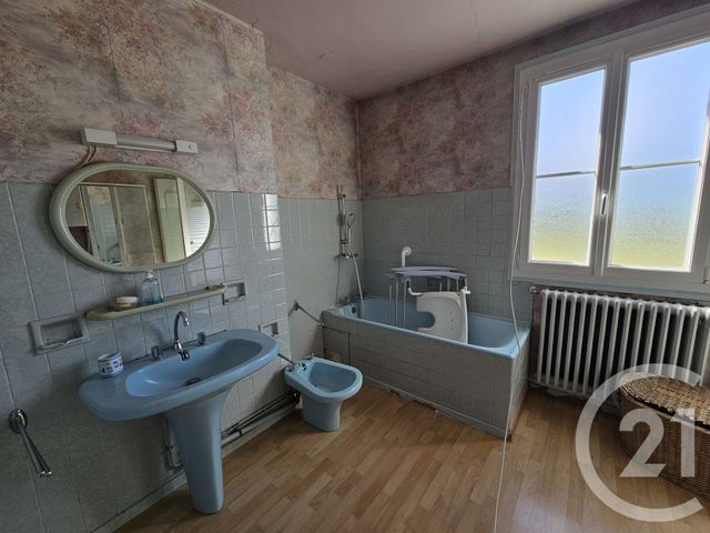 Maison &agrave; vendre - 13 pi&egrave;ces - 293 m2 - Leugny - 86 - POITOU-CHARENTES