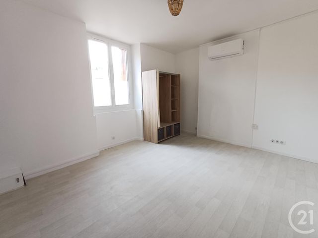 Appartement Studio &agrave; louer - 1 pi&egrave;ce - 28,70 m2 - Chatellerault - 86 - POITOU-CHARENTES