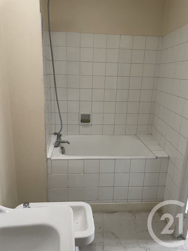 Immeuble &agrave; vendre - 90 m2 - Chatellerault - 86 - POITOU-CHARENTES