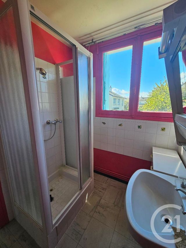 Maison &agrave; vendre - 4 pi&egrave;ces - 86,85 m2 - Chatellerault - 86 - POITOU-CHARENTES