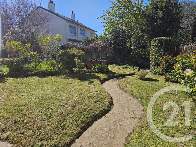 Maison &agrave; vendre - 4 pi&egrave;ces - 86,85 m2 - Chatellerault - 86 - POITOU-CHARENTES