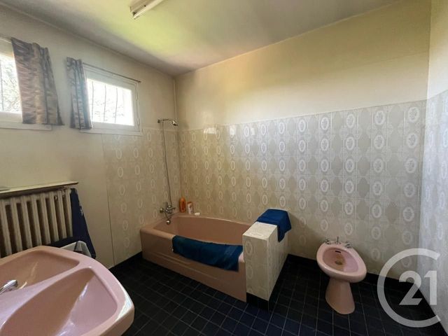 Maison &agrave; vendre - 6 pi&egrave;ces - 257,24 m2 - Chatellerault - 86 - POITOU-CHARENTES