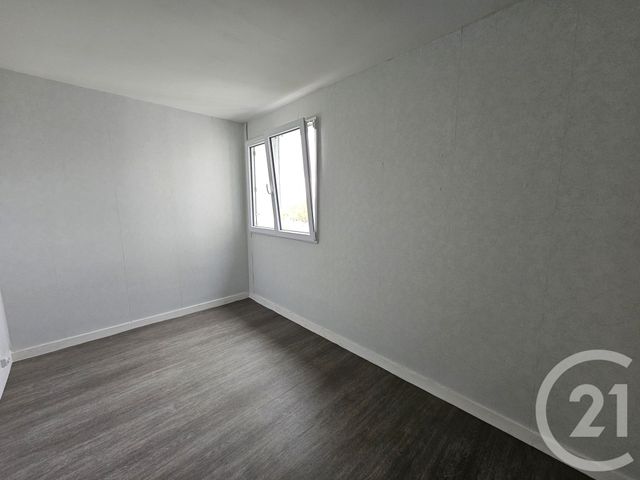 Appartement F4 &agrave; vendre - 4 pi&egrave;ces - 76,50 m2 - Chatellerault - 86 - POITOU-CHARENTES