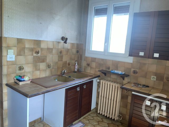 Maison &agrave; vendre - 3 pi&egrave;ces - 92,93 m2 - Chatellerault - 86 - POITOU-CHARENTES