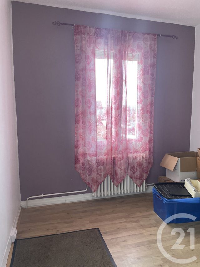 Maison &agrave; vendre - 3 pi&egrave;ces - 92,93 m2 - Chatellerault - 86 - POITOU-CHARENTES
