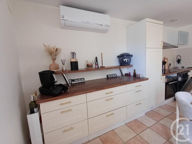 Maison &agrave; louer - 4 pi&egrave;ces - 102,94 m2 - Thure - 86 - POITOU-CHARENTES