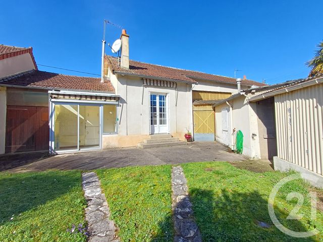 Maison &agrave; louer - 3 pi&egrave;ces - 69,84 m2 - Chatellerault - 86 - POITOU-CHARENTES