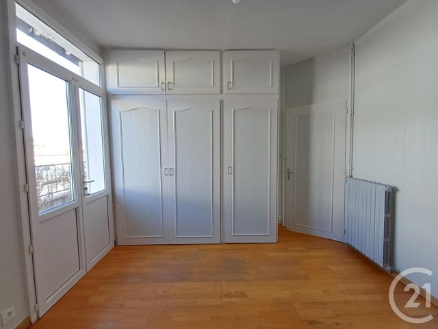 Maison &agrave; louer - 3 pi&egrave;ces - 69,84 m2 - Chatellerault - 86 - POITOU-CHARENTES