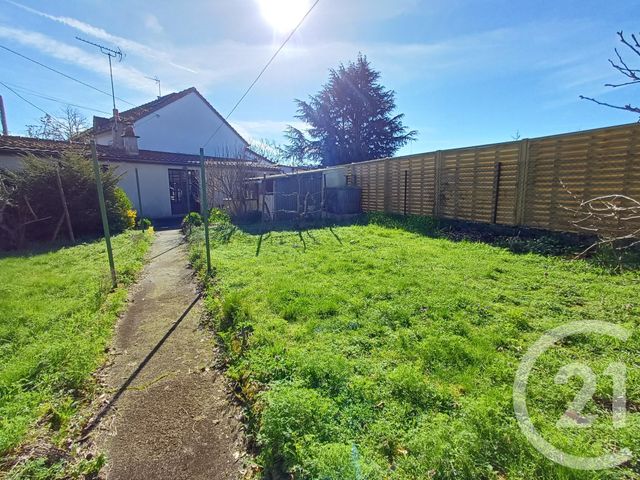 Maison &agrave; louer - 3 pi&egrave;ces - 69,84 m2 - Chatellerault - 86 - POITOU-CHARENTES