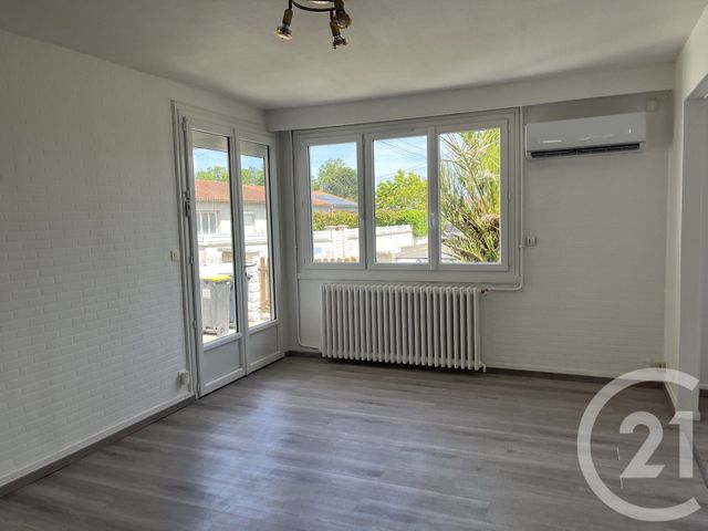 Maison &agrave; vendre - 3 pi&egrave;ces - 76,01 m2 - Chatellerault - 86 - POITOU-CHARENTES