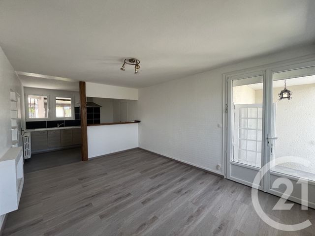 Maison &agrave; vendre - 3 pi&egrave;ces - 76,01 m2 - Chatellerault - 86 - POITOU-CHARENTES