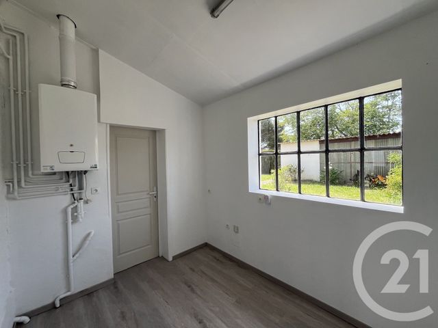 Maison &agrave; vendre - 3 pi&egrave;ces - 76,01 m2 - Chatellerault - 86 - POITOU-CHARENTES